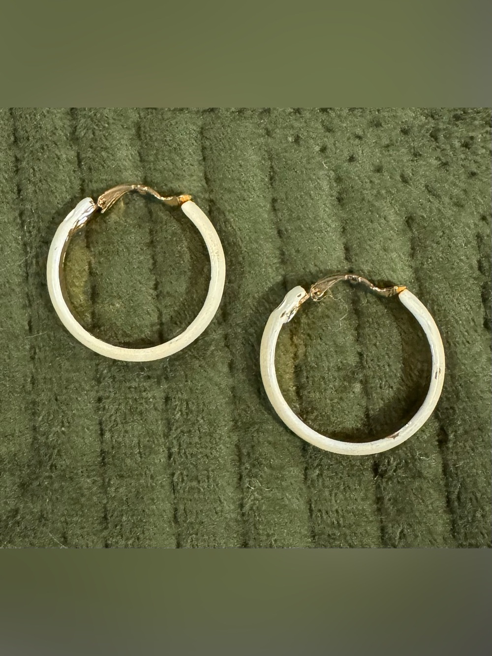 Vintage 1960's Heavy Gold-Tone and Ivory Enamel Hoop Clip-On Earrings